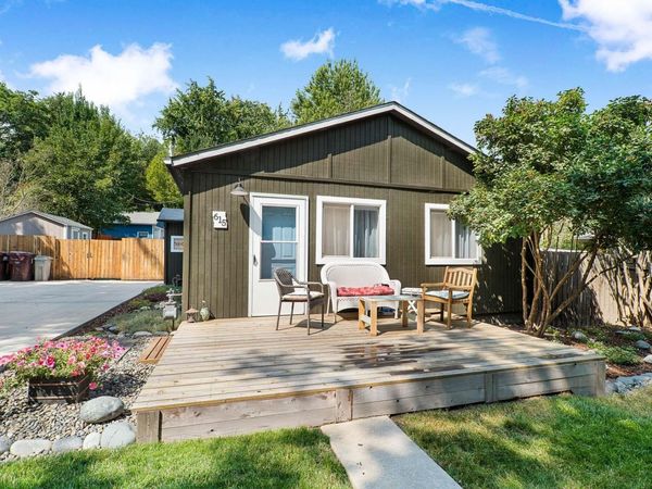 615 SE Side St, Pullman, WA 99163