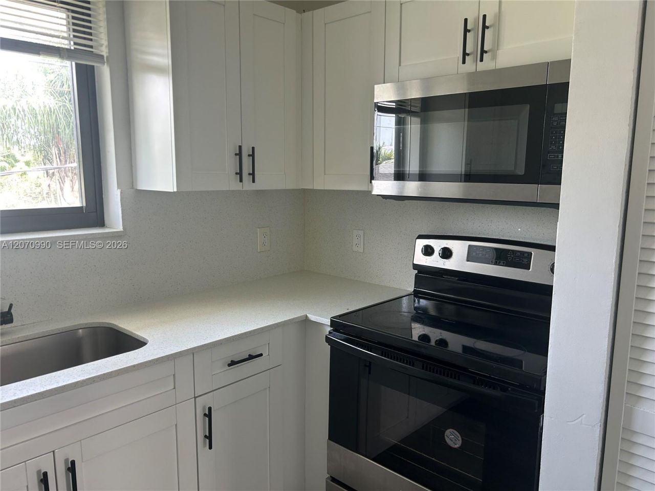 3417 NW 22nd Ave, Unit 12, Miami, FL 33142 Photo