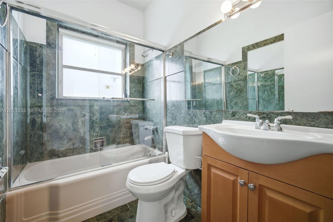 2300 S Miami Ave , Unit 2300, Miami, FL 33129 Photo
