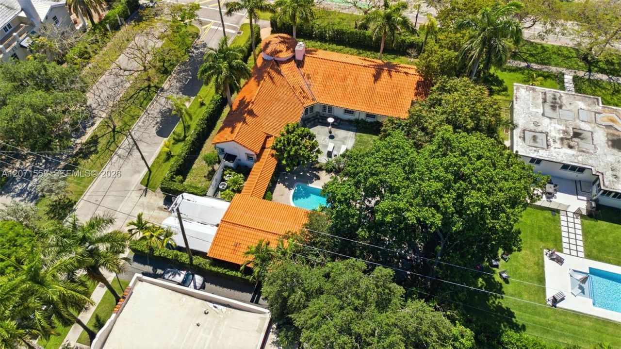 2300 S Miami Ave , Unit 2300, Miami, FL 33129 Photo