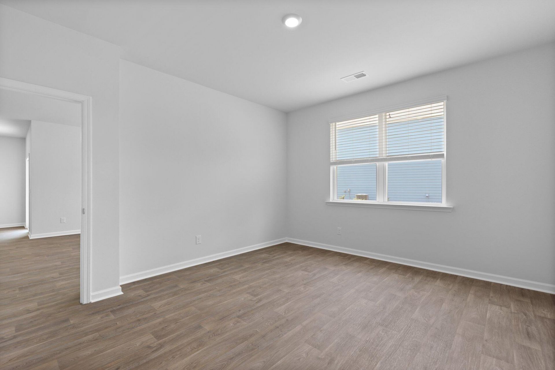 173 Broadstone Drive Photo 26