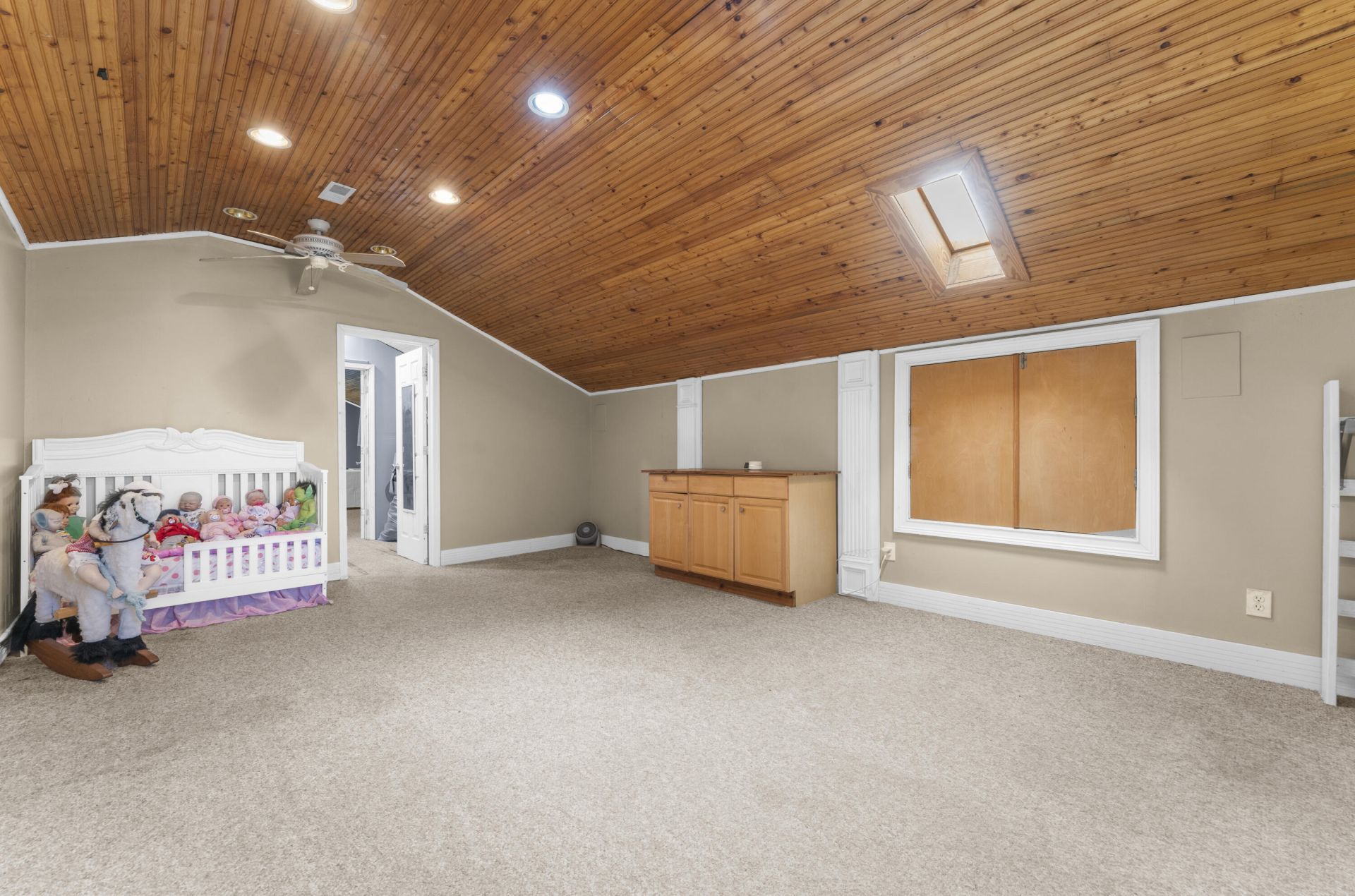 243 Barister Lane Photo 28