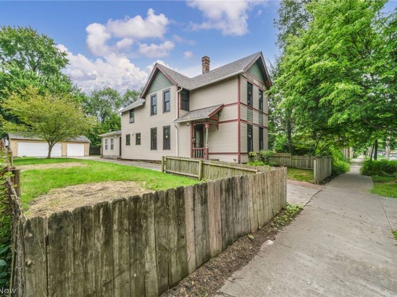 1919 W 45th Street, Cleveland, OH 44102 Photo 4