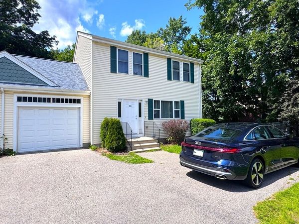 1081 Main St., Unit 1081, Walpole, MA 02081