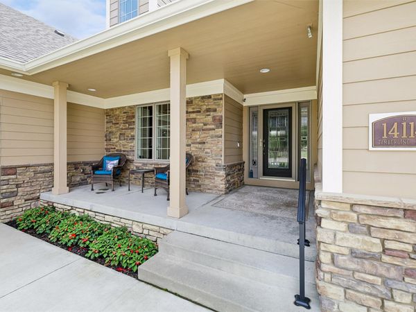 14114 Timberline Drive, Urbandale, IA 50323