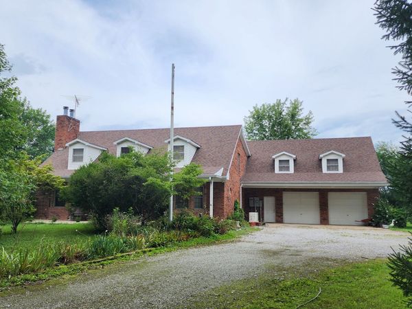 7554 E State Road 44, Shelbyville, IN 46176
