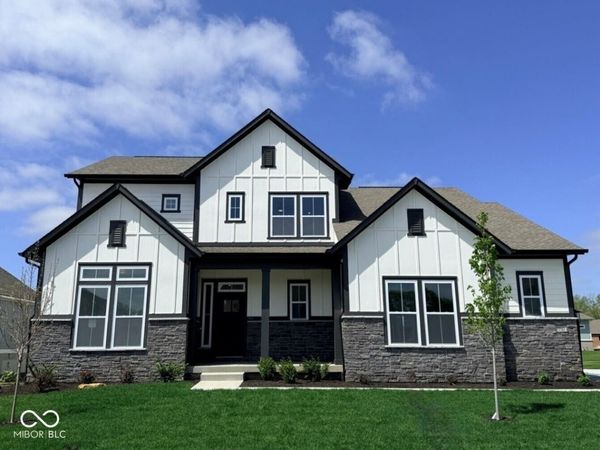 11471 Briargate Drive , Fishers, IN 46040