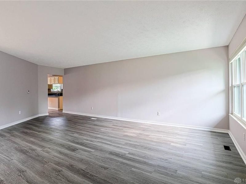695 Tealwood Drive, Beavercreek, OH 45430 Photo 14