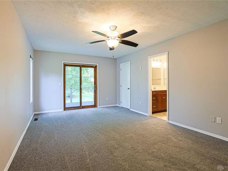 695 Tealwood Drive, Beavercreek, OH 45430 Photo 6