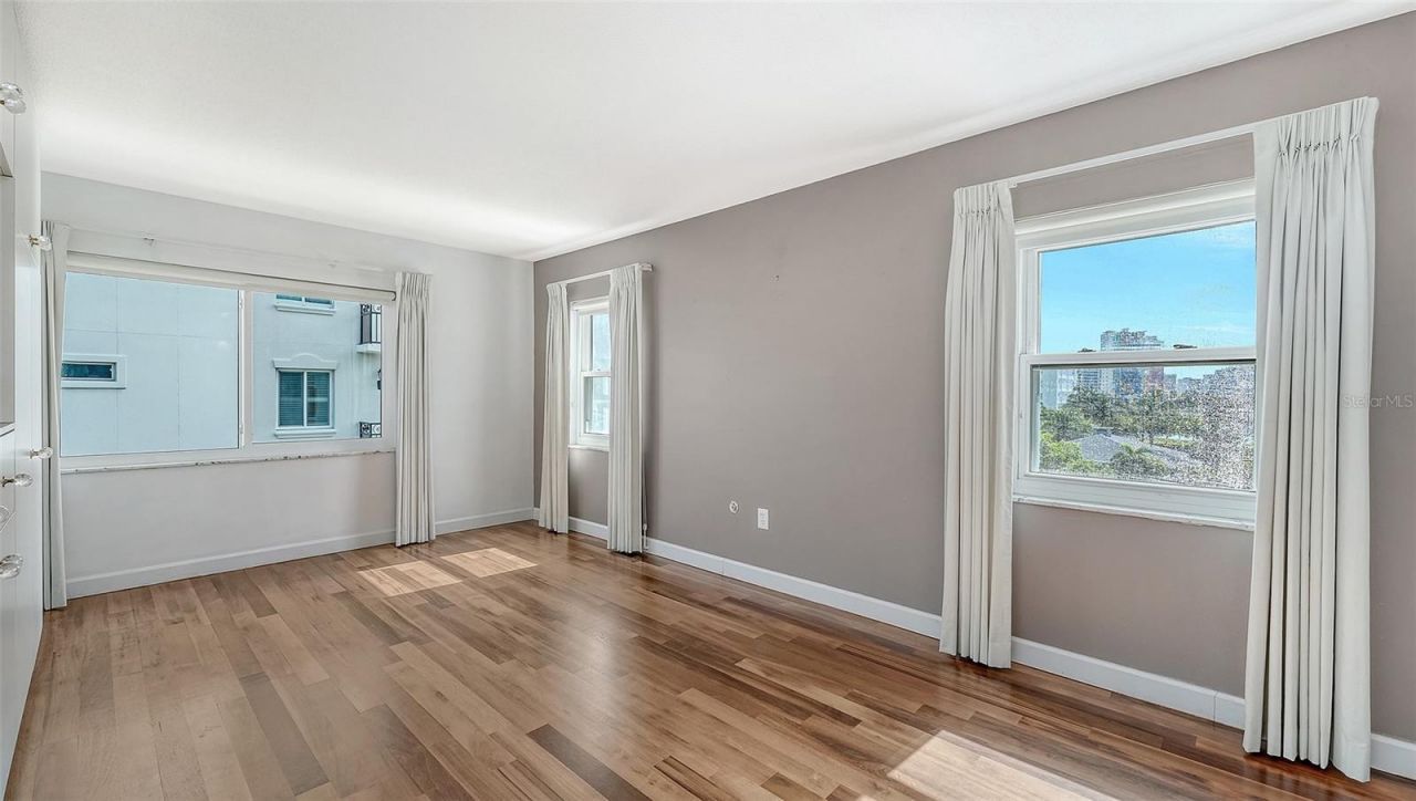 174 Golden Gate Point, Unit 43, Sarasota, FL 34236 Photo