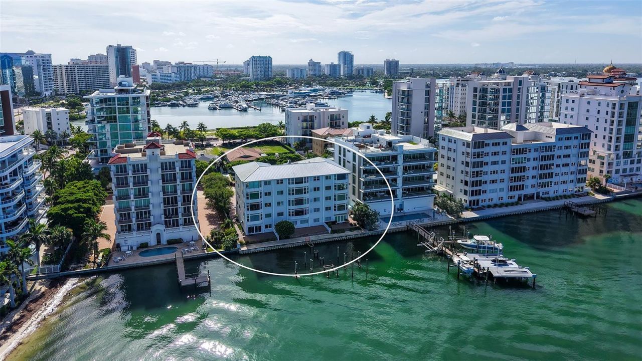 174 Golden Gate Point, Unit 43, Sarasota, FL 34236 Photo