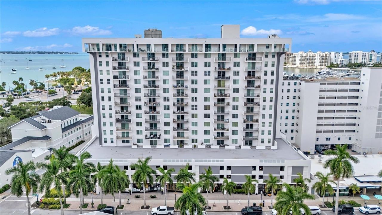 101 S Gulfstream Avenue, Unit 14D, Sarasota, FL 34236 Photo