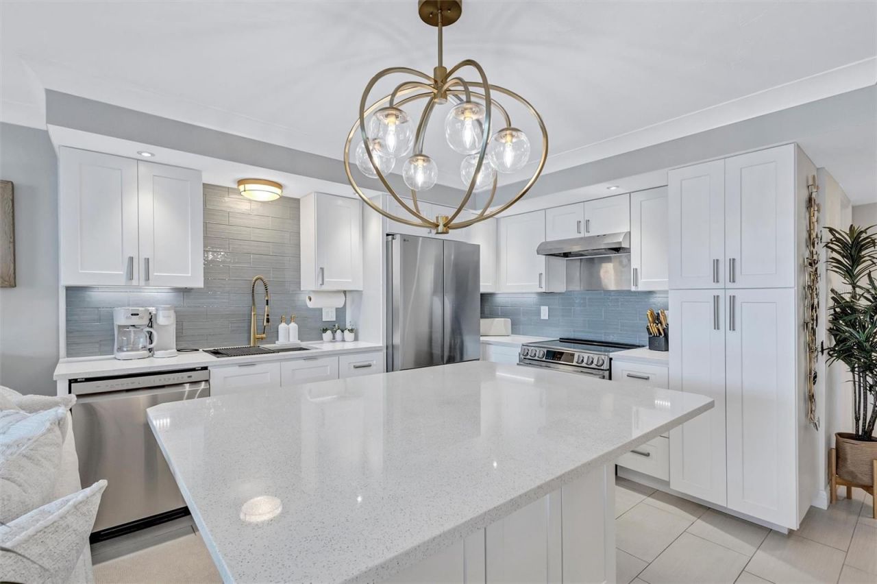 101 S Gulfstream Avenue, Unit 14D, Sarasota, FL 34236 Photo