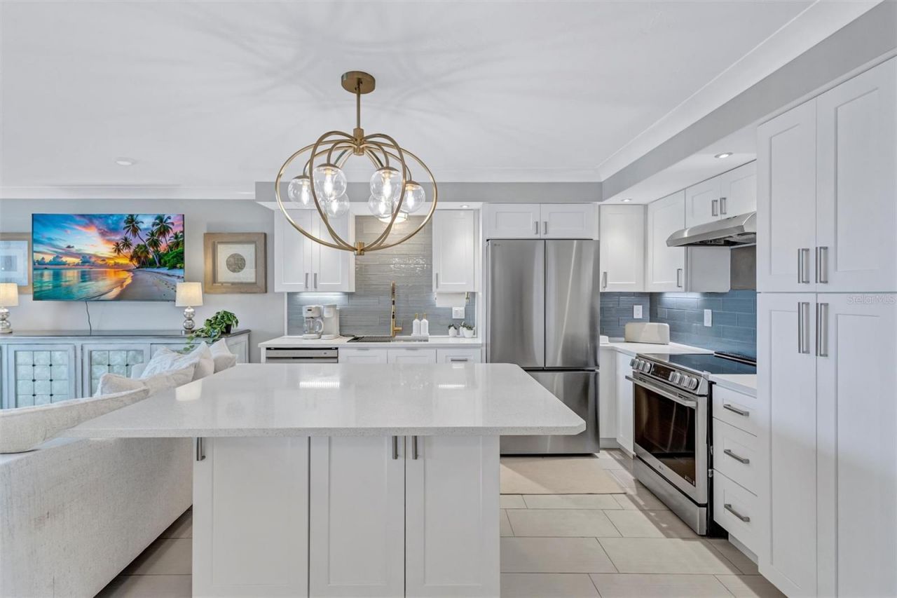 101 S Gulfstream Avenue, Unit 14D, Sarasota, FL 34236 Photo