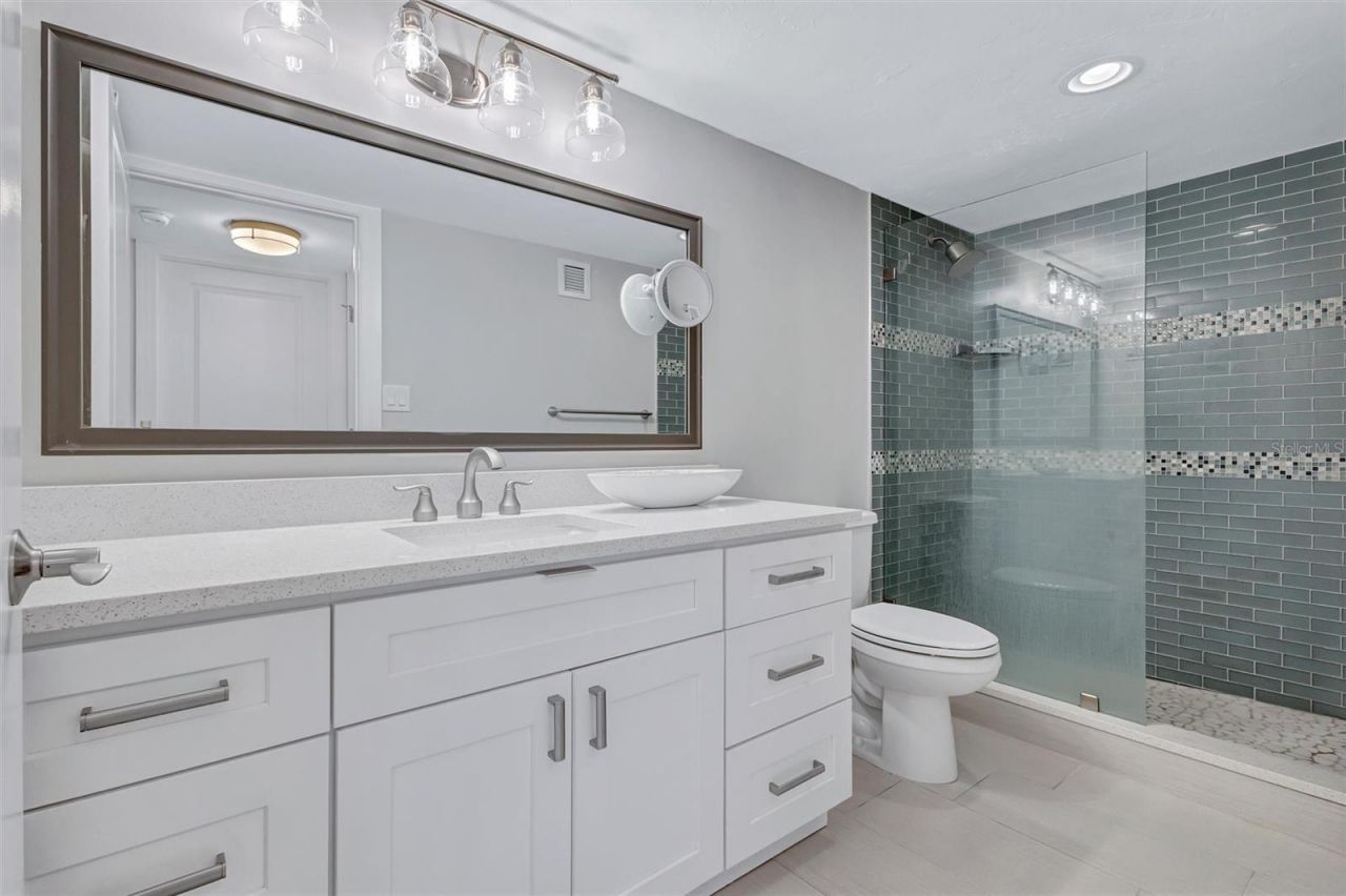101 S Gulfstream Avenue, Unit 14D, Sarasota, FL 34236 Photo