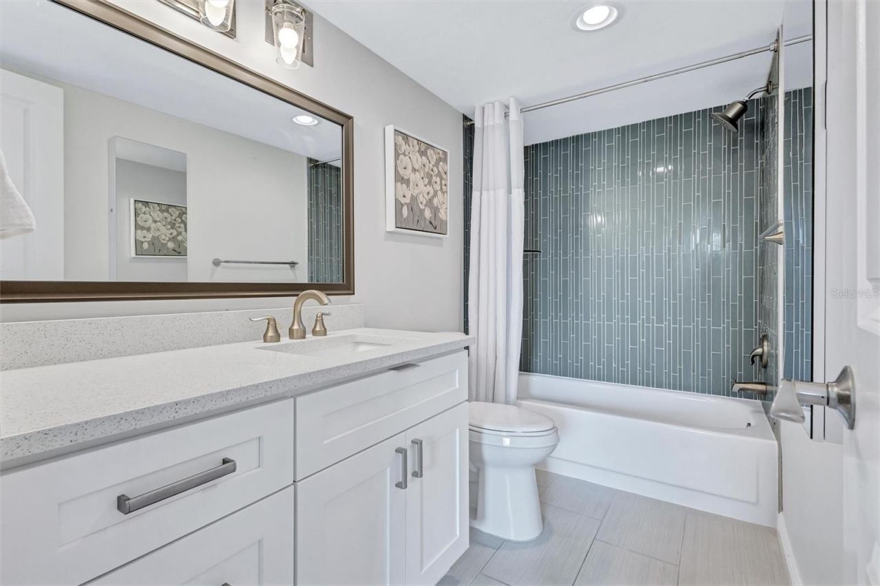 101 S Gulfstream Avenue, Unit 14D, Sarasota, FL 34236 Photo