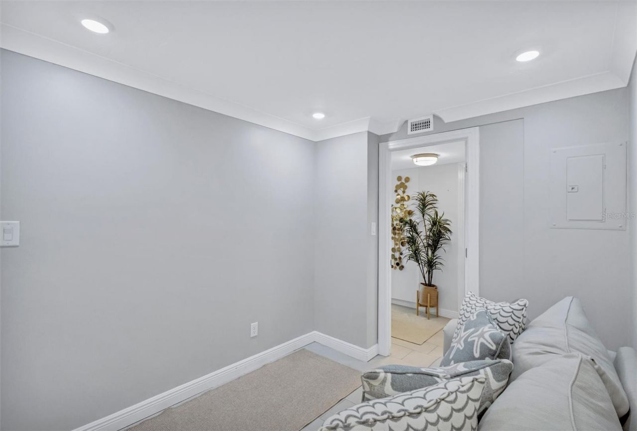 101 S Gulfstream Avenue, Unit 14D, Sarasota, FL 34236 Photo