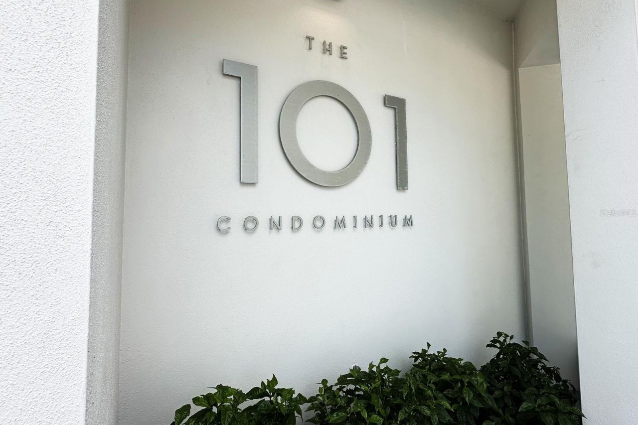 101 S Gulfstream Avenue, Unit 14D, Sarasota, FL 34236 Photo