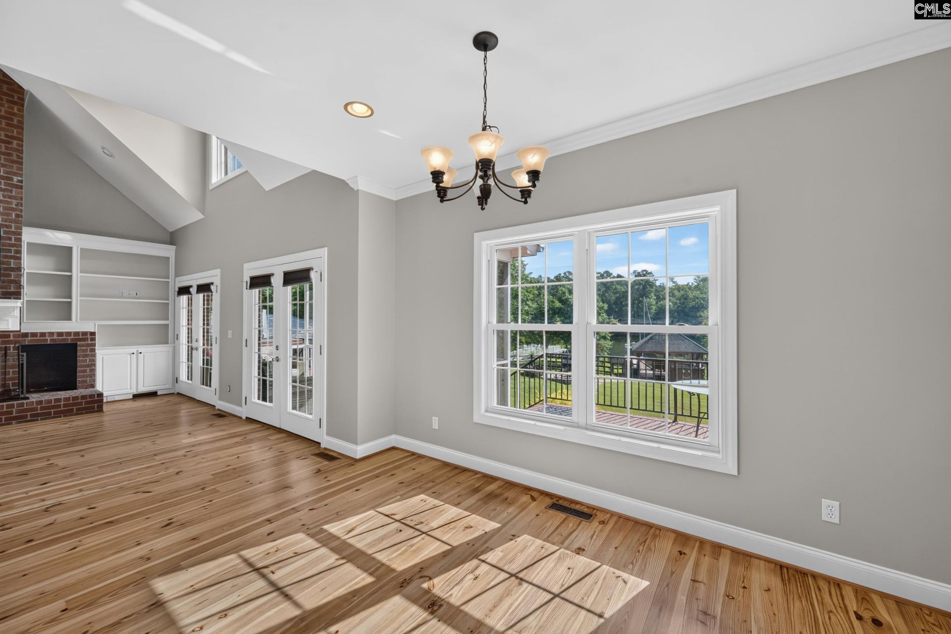 432 Lakeshore Drive  Photo 15