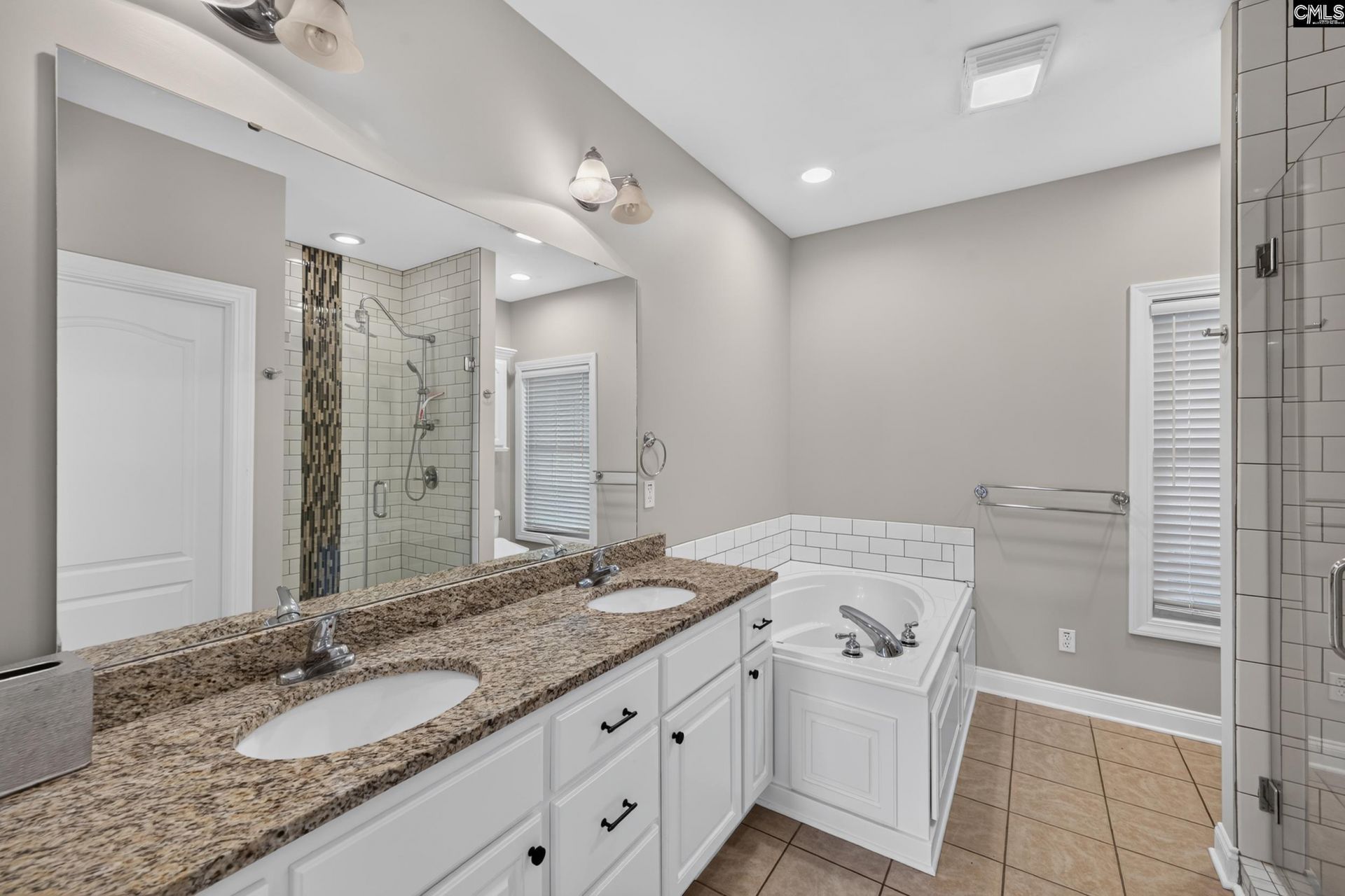 432 Lakeshore Drive  Photo 27