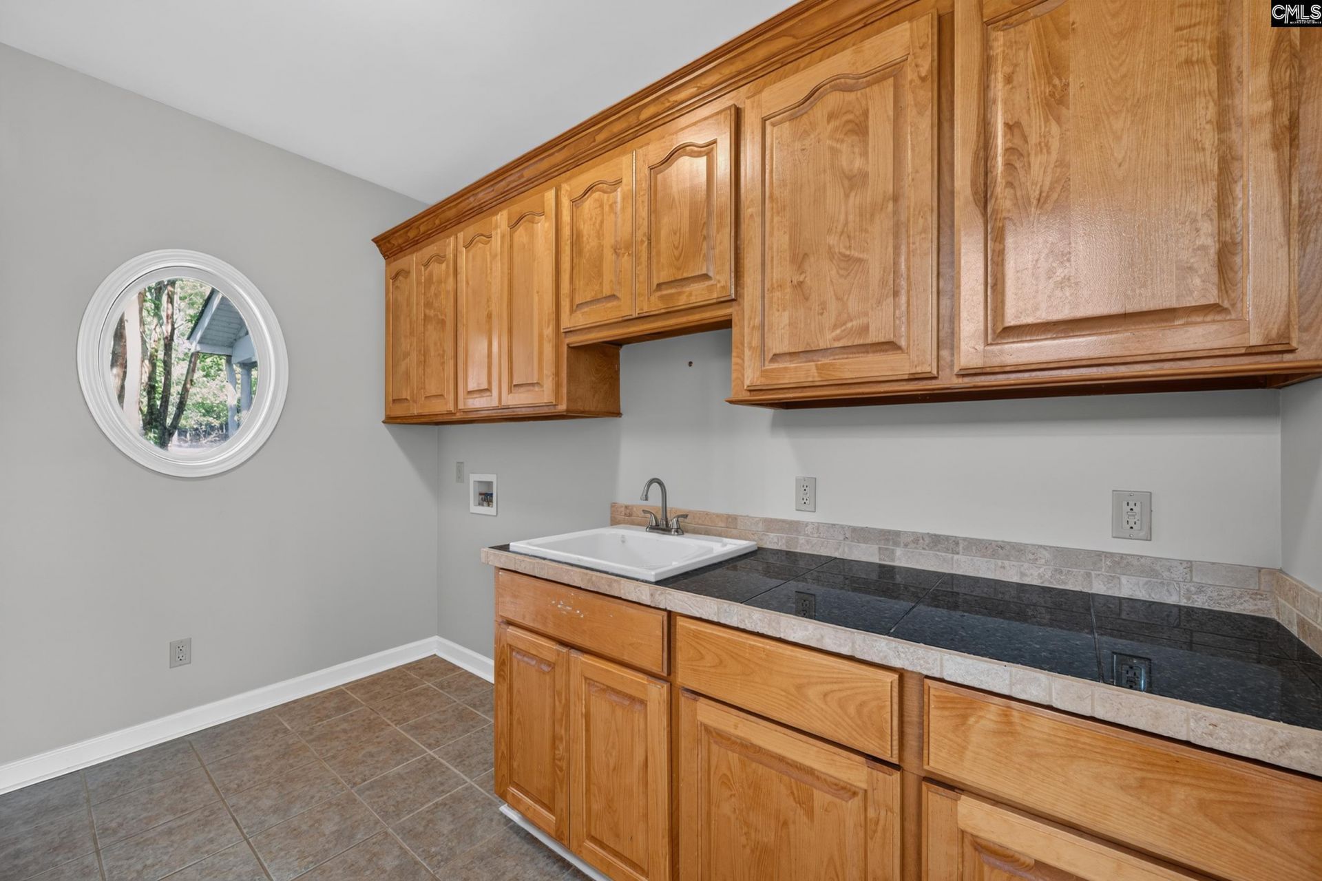 432 Lakeshore Drive  Photo 34