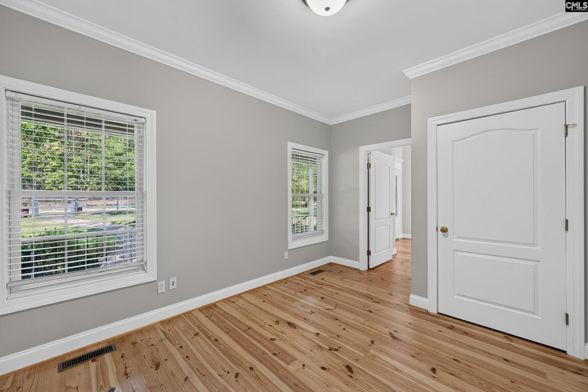 432 Lakeshore Drive  Photo 43