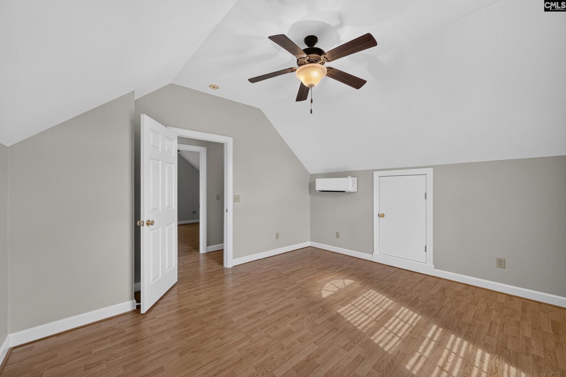 432 Lakeshore Drive  Photo 45