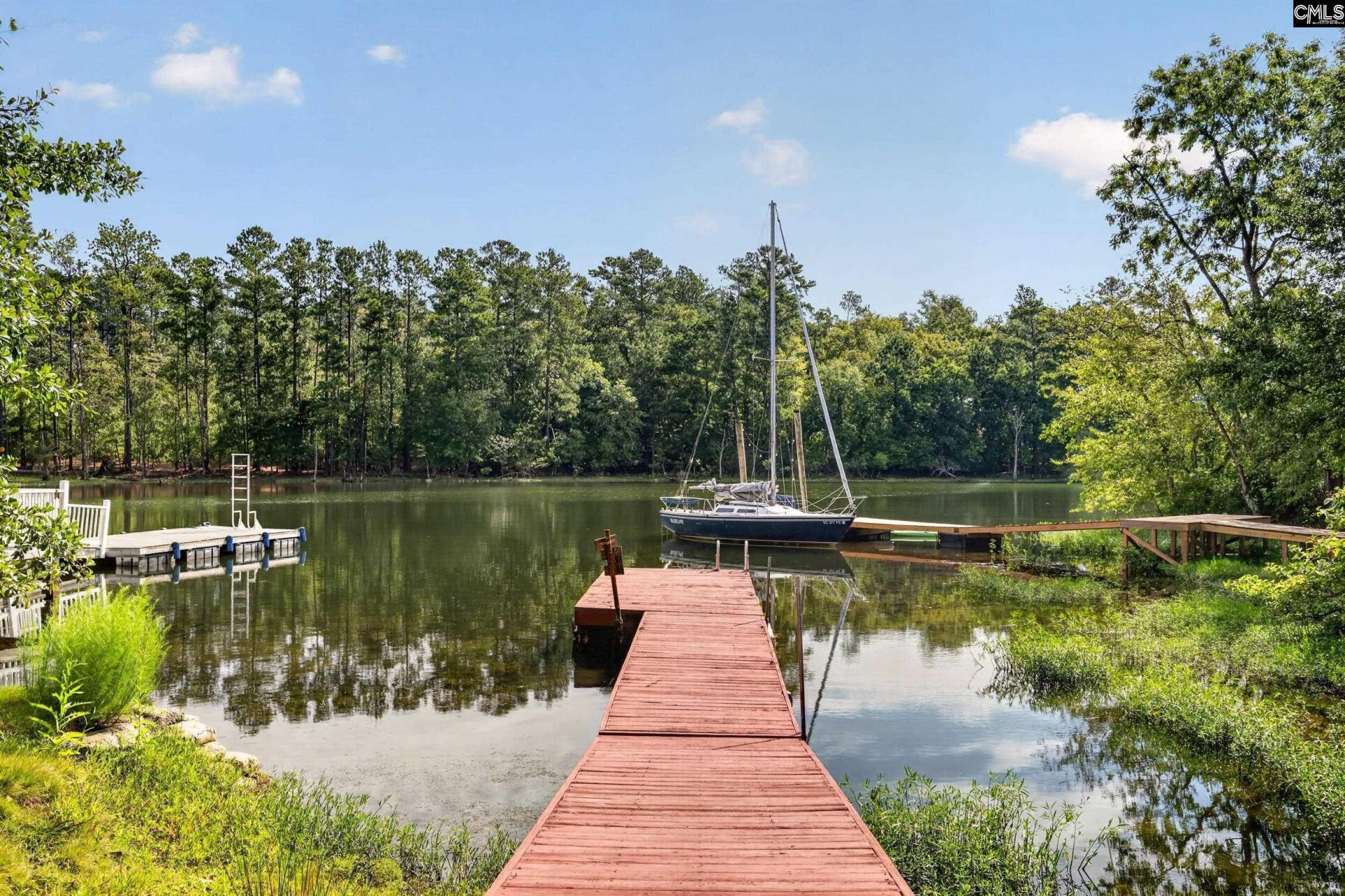 432 Lakeshore Drive  Photo 5
