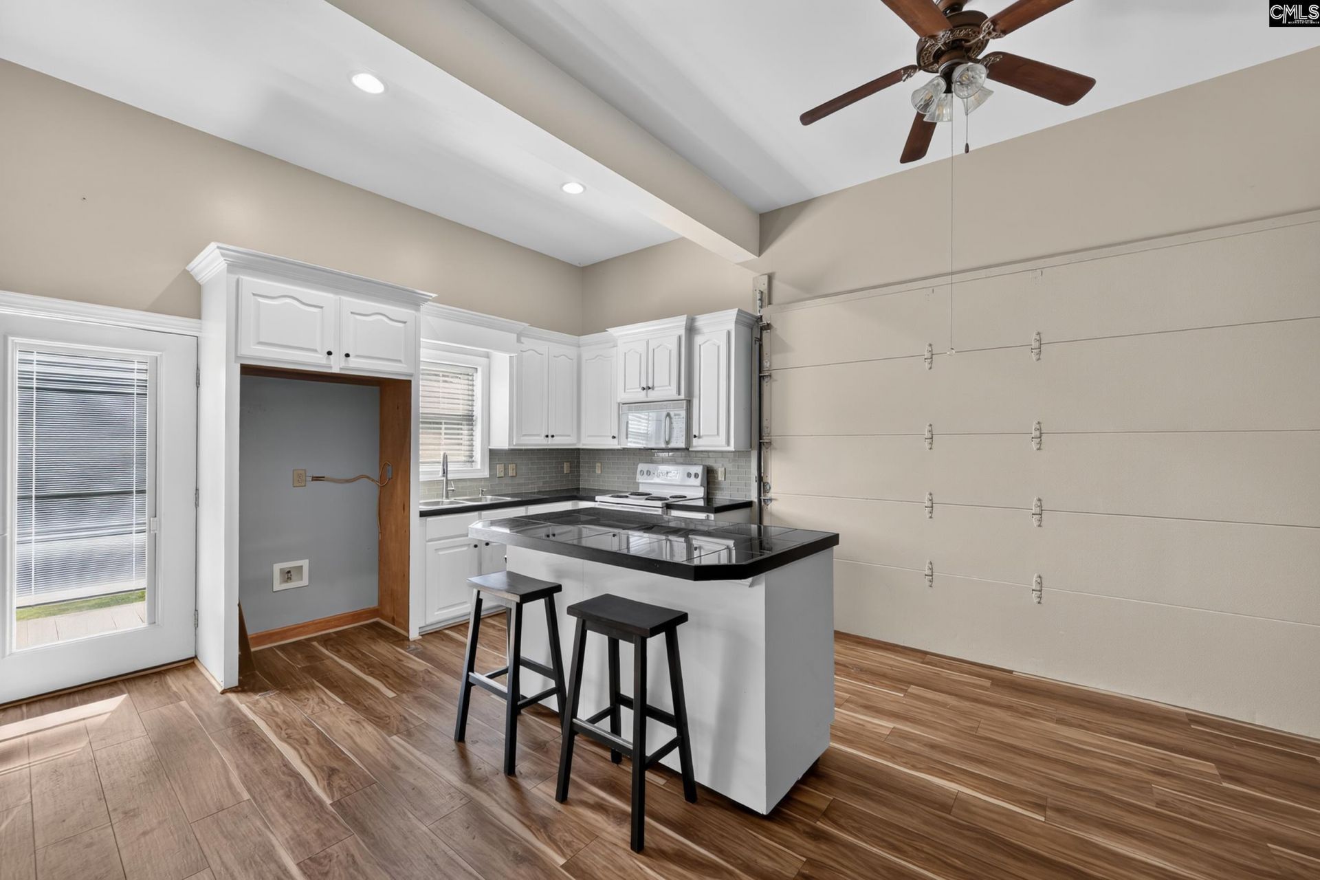 432 Lakeshore Drive  Photo 50