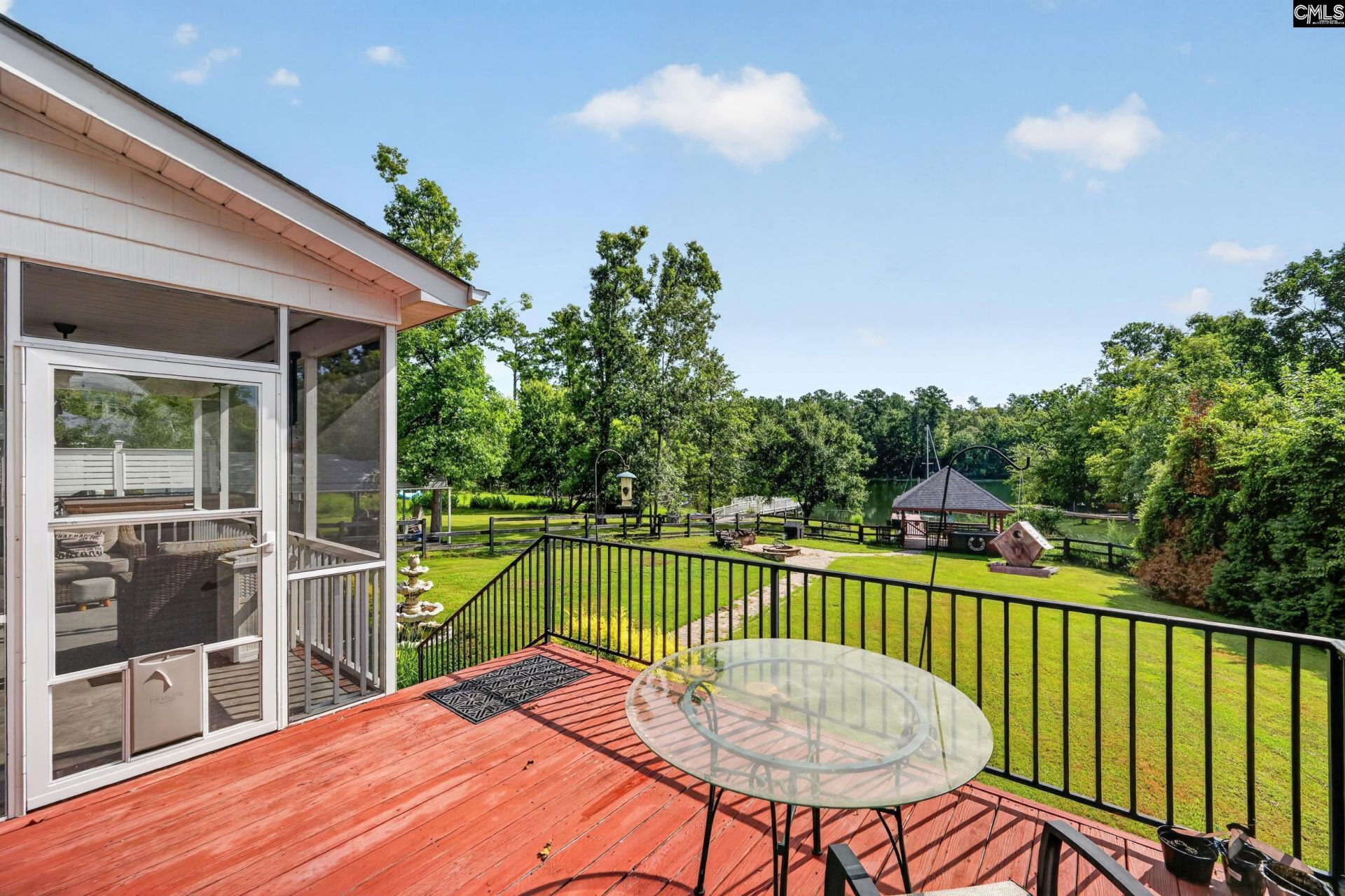 432 Lakeshore Drive  Photo 58