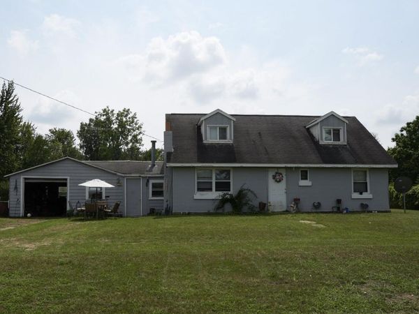 5644 102nd Avenue, Grand Junction, MI 49056