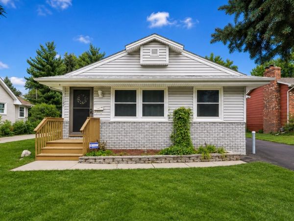 1123 43 1/2 Avenue NE, Columbia Heights, MN 55421
