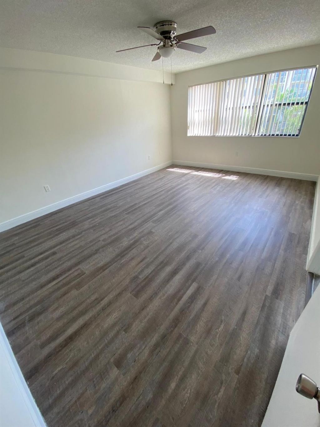 18335 NW 68 Avenue, Unit 750-205, Hialeah, FL 33015 Photo