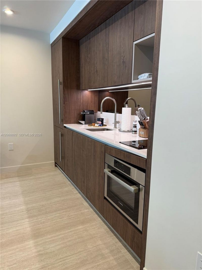 1611 SW 2nd Avenue , Unit 416, Miami, FL 33129 Photo