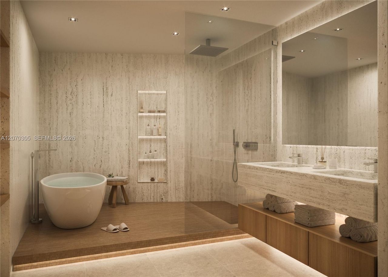 8800 Collins Ave , Unit 310, Surfside, FL 33154 Photo