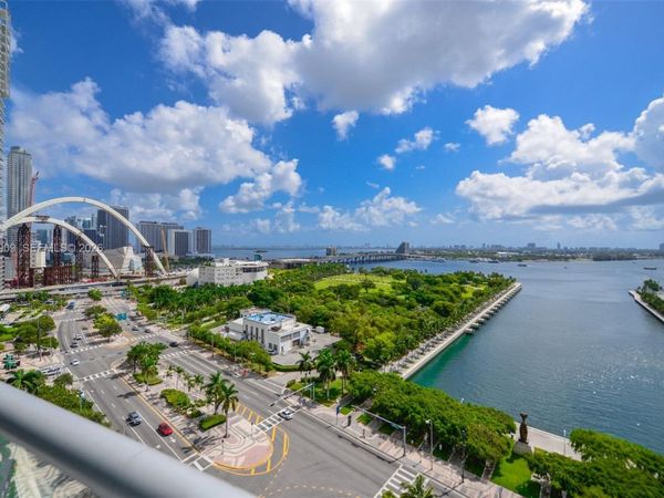 888 Biscayne Blvd, Unit 1509, Miami, FL 33132