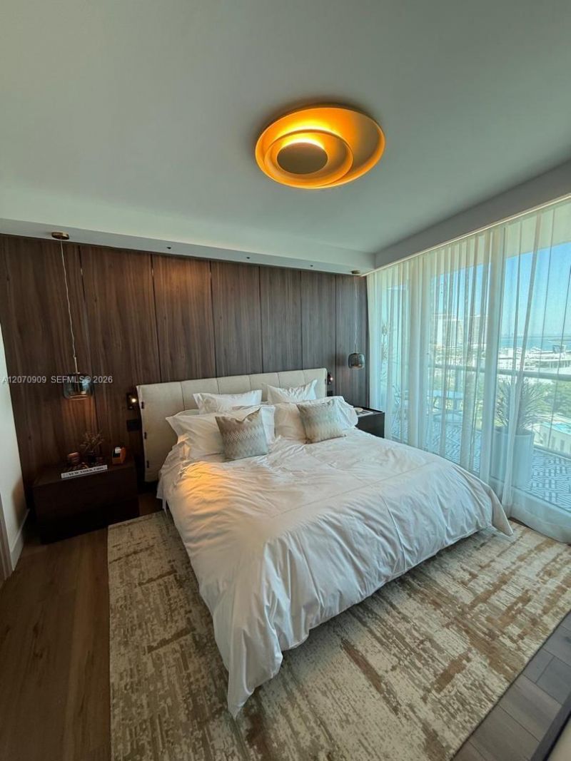 888 Biscayne Blvd , Unit 1509, Miami, FL 33132 Photo