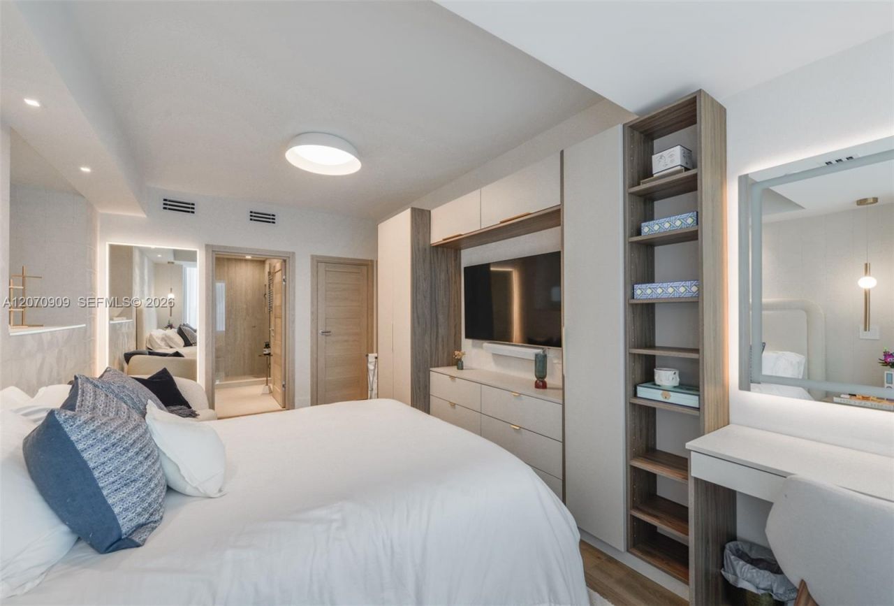 888 Biscayne Blvd , Unit 1509, Miami, FL 33132 Photo