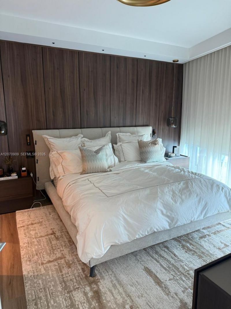 888 Biscayne Blvd , Unit 1509, Miami, FL 33132 Photo