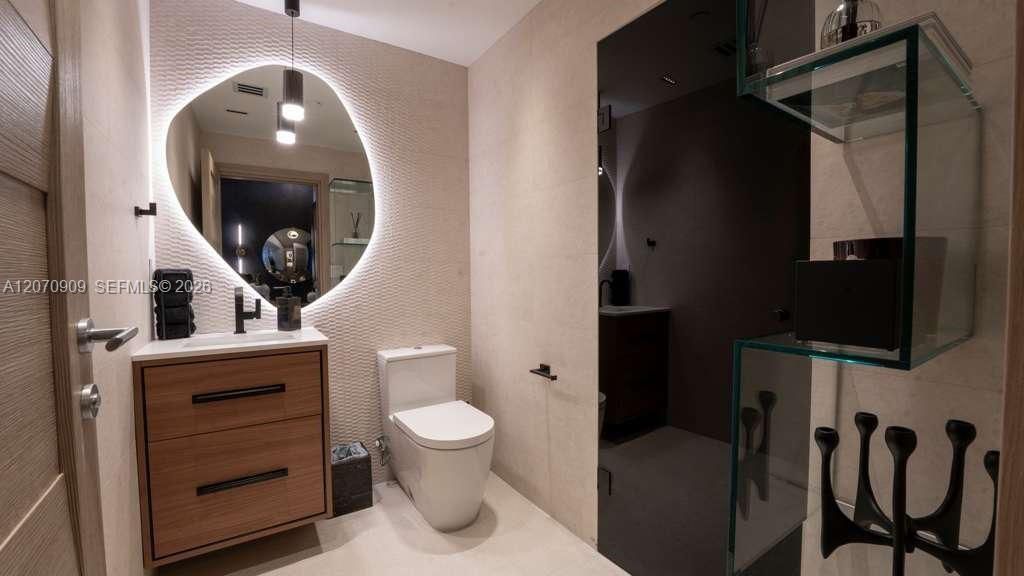888 Biscayne Blvd , Unit 1509, Miami, FL 33132 Photo