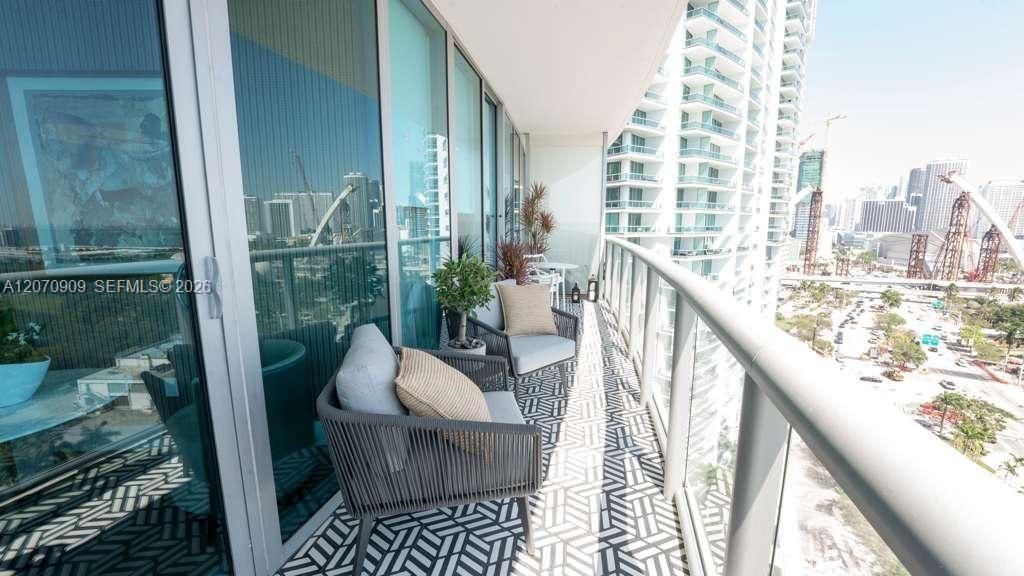 888 Biscayne Blvd , Unit 1509, Miami, FL 33132 Photo