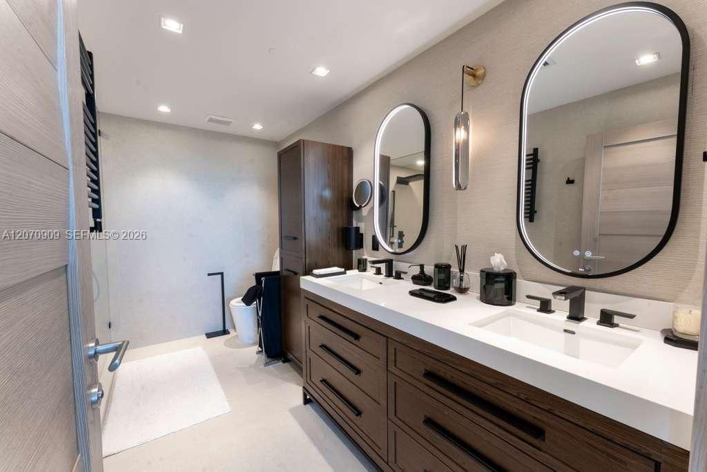 888 Biscayne Blvd , Unit 1509, Miami, FL 33132 Photo