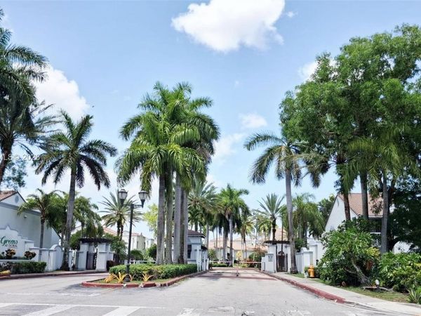 4621 NW 97 CT , Unit 4621, Doral, FL 33178