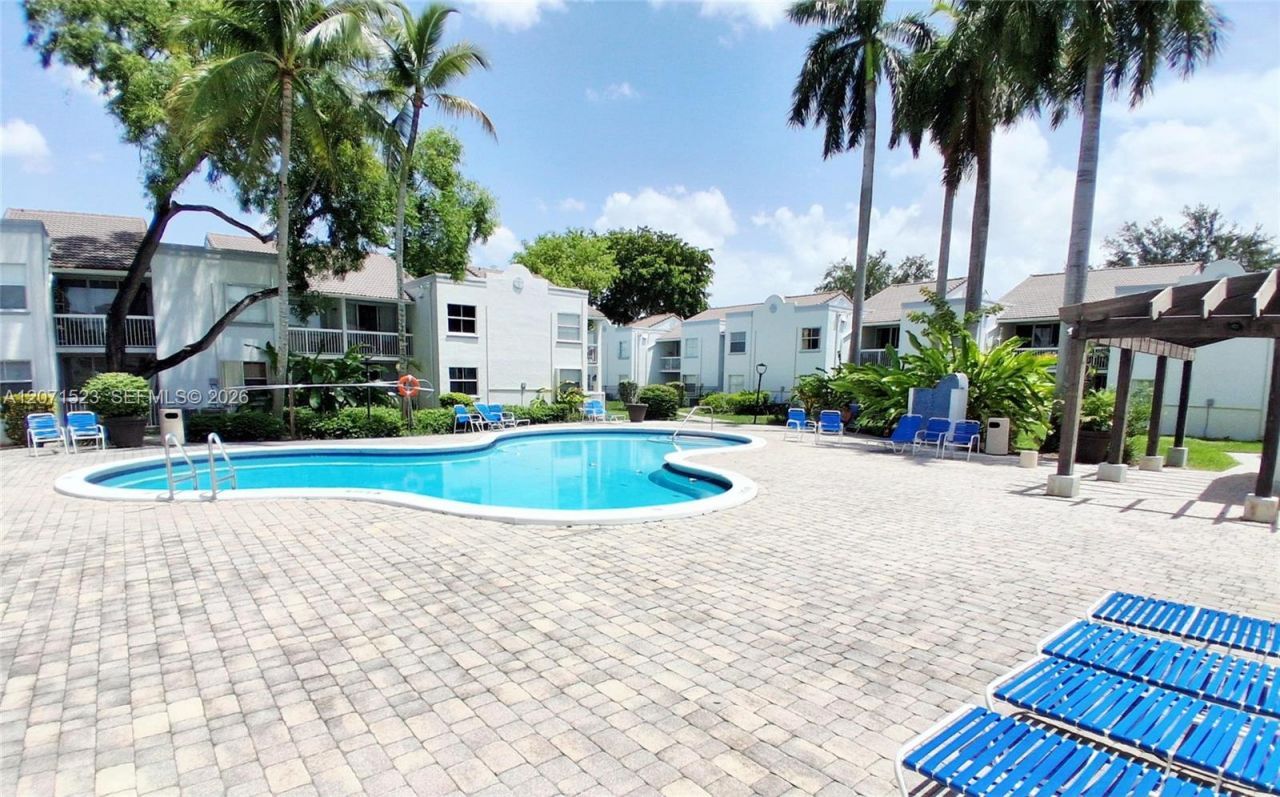 4621 NW 97 Ct, Unit 4621, Doral, FL 33178 Photo