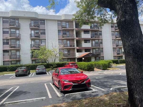 2771 Riverside Dr , Unit 517-A, Coral Springs, FL 33065