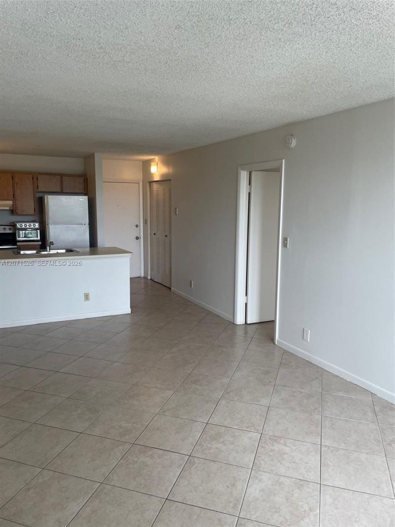 2771 Riverside Dr , Unit 517-A, Coral Springs, FL 33065 Photo