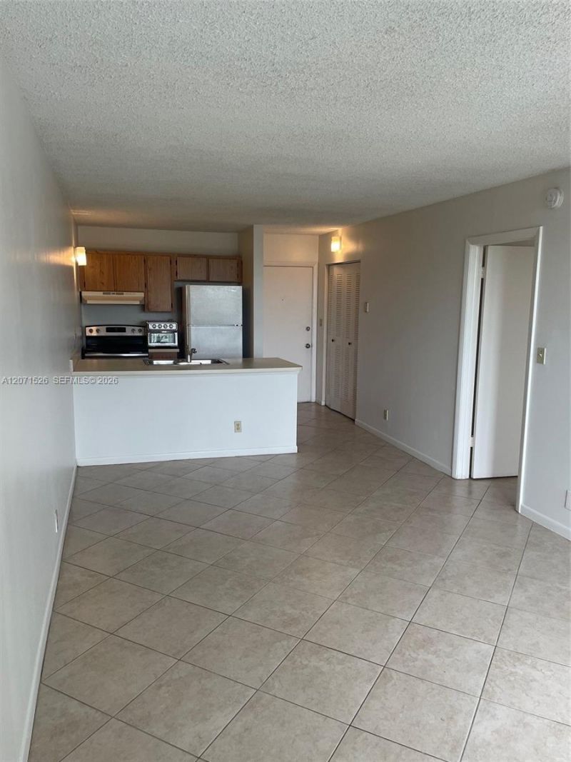 2771 Riverside Dr , Unit 517-A, Coral Springs, FL 33065 Photo
