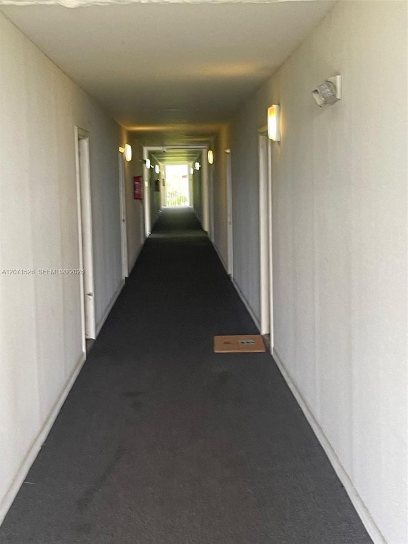 2771 Riverside Dr , Unit 517-A, Coral Springs, FL 33065 Photo