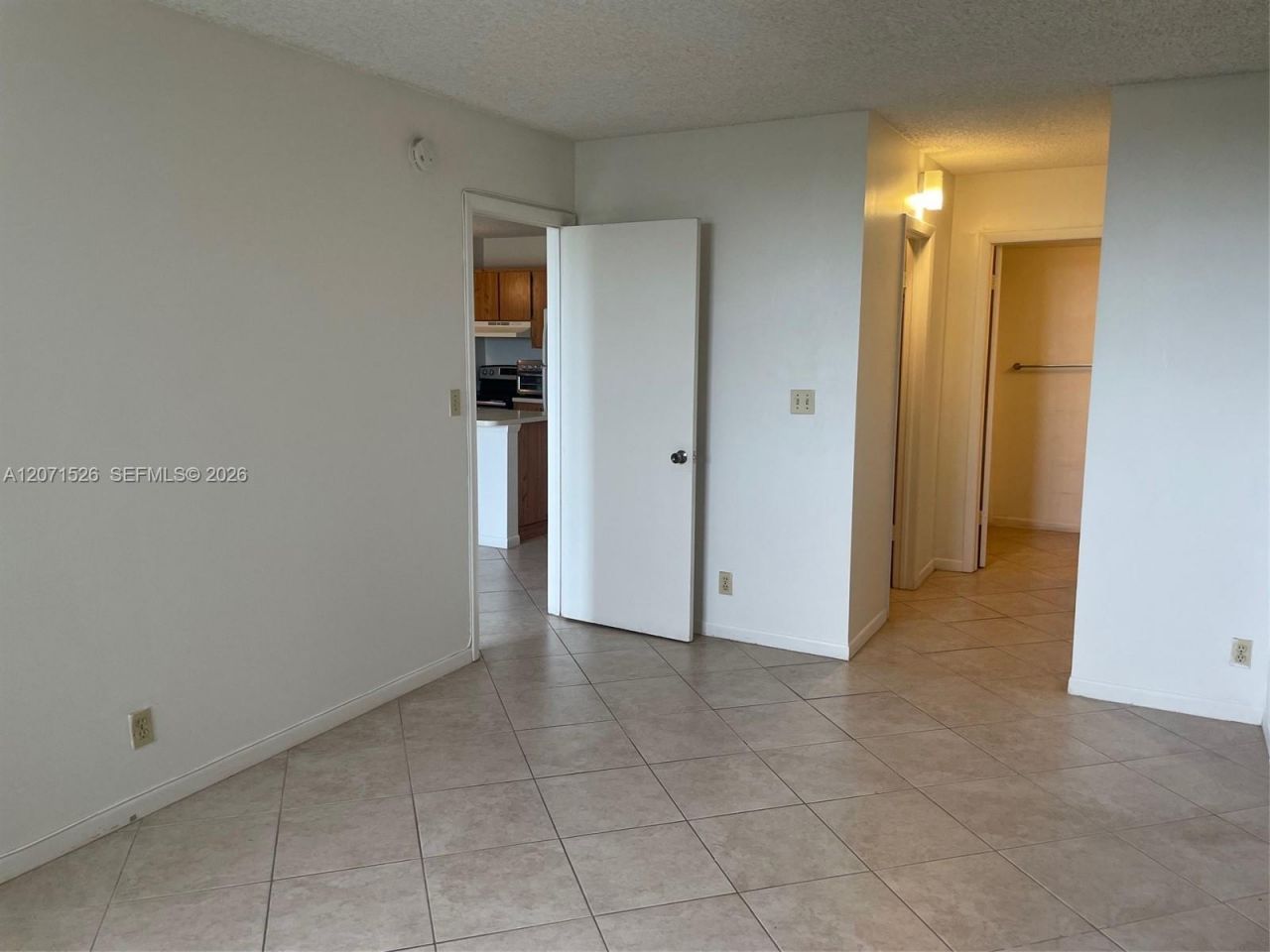 2771 Riverside Dr , Unit 517-A, Coral Springs, FL 33065 Photo