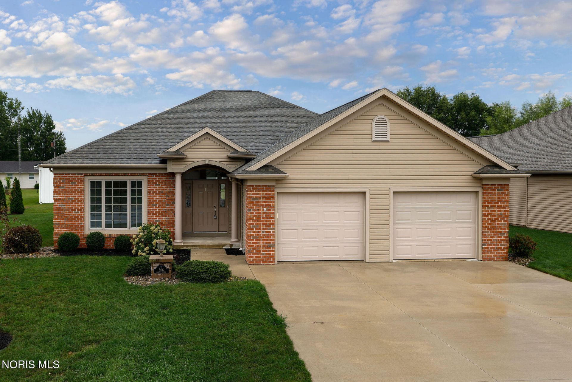 806 Silver Pines Drive, Kalida, OH 45853 Main Photo